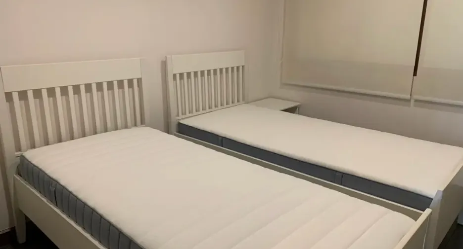 For rent 3 bedrooms condo in Khlong Toei, Bangkok