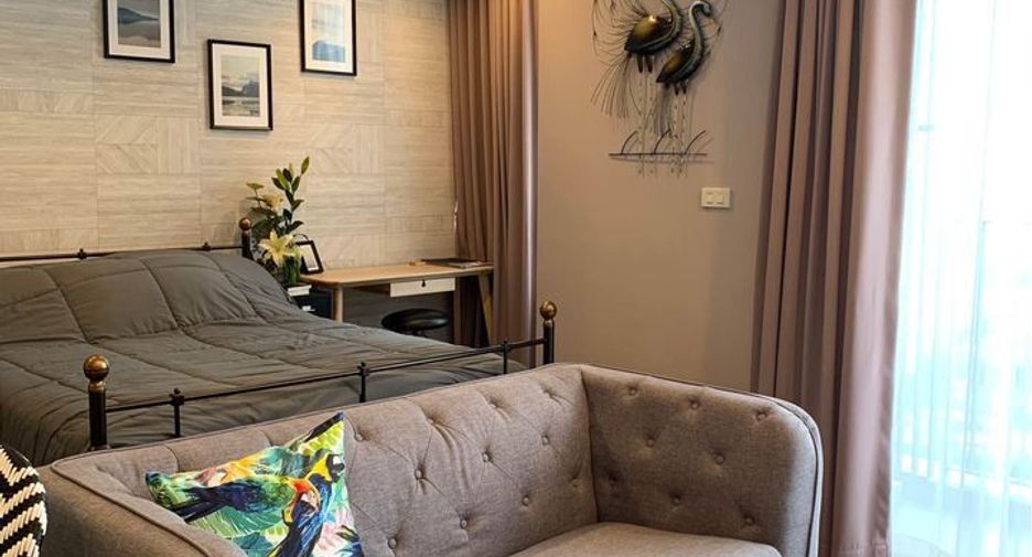 For sale 1 bed condo in Sathon, Bangkok