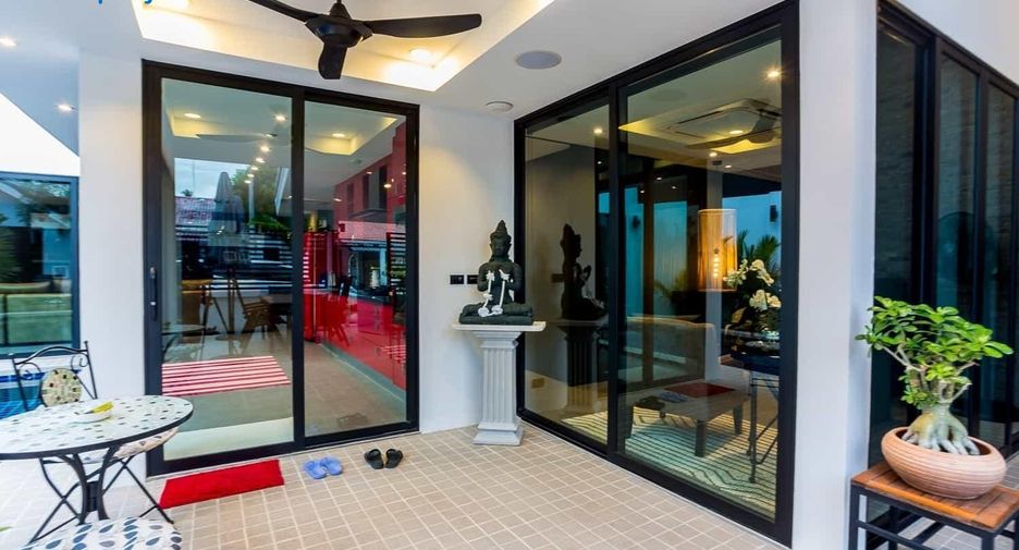 For sale 2 bed villa in Hua Hin, Prachuap Khiri Khan