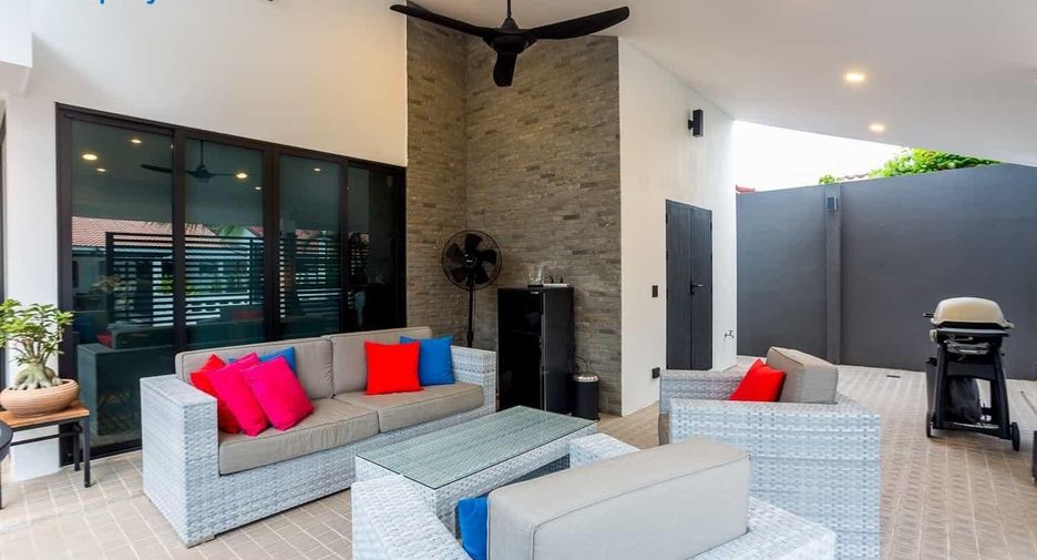 For sale 2 bed villa in Hua Hin, Prachuap Khiri Khan