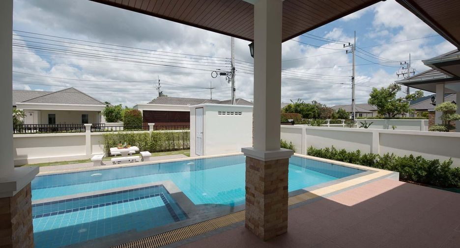 For sale 3 bed villa in Cha Am, Phetchaburi