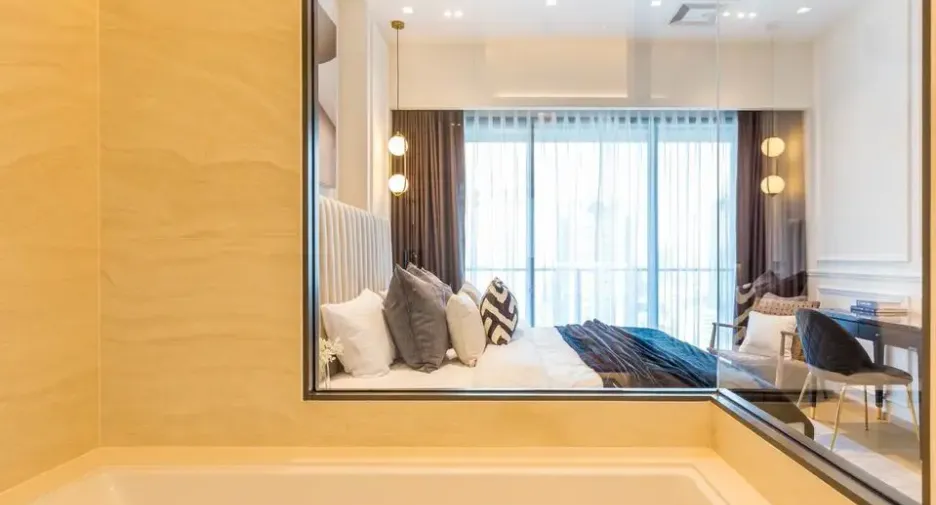 For sale 1 bed condo in Khlong Toei, Bangkok
