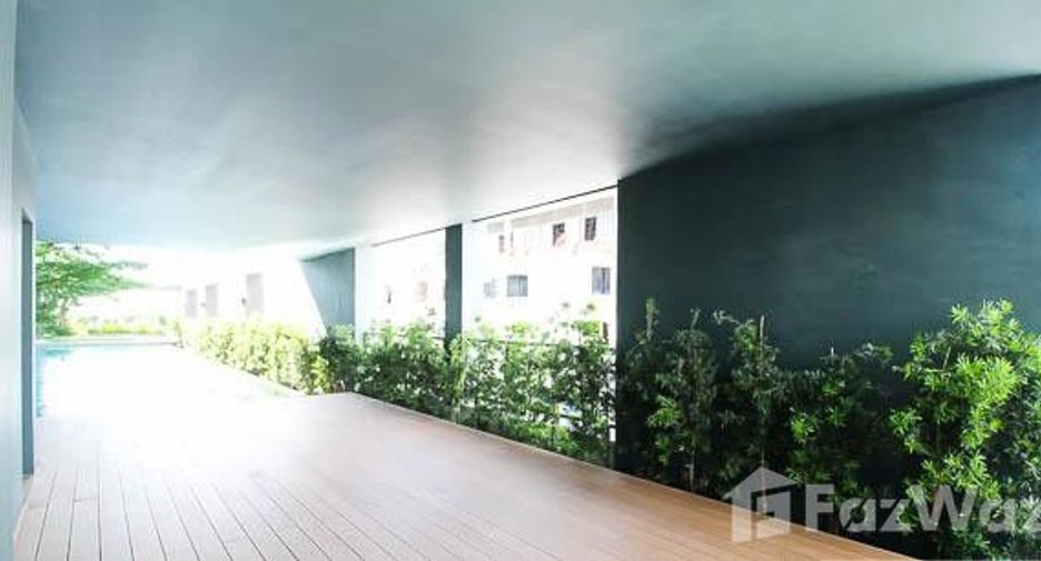 For sale 2 bed condo in Phaya Thai, Bangkok