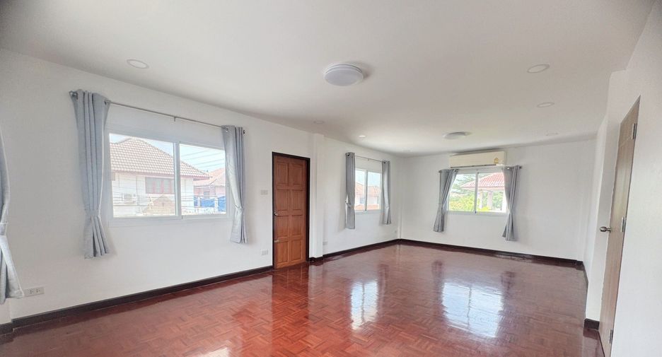 For sale 4 bed house in Bang Khae, Bangkok