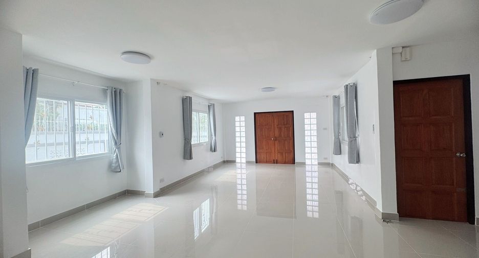 For sale 4 bed house in Bang Khae, Bangkok
