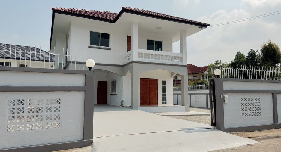 For sale 4 bed house in Bang Khae, Bangkok