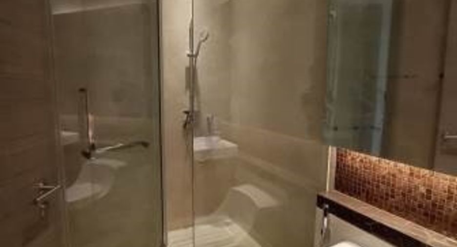 Wohnung zur Miete und zum Kauf mit 2 Zimmer in Pathum Wan, Bangkok