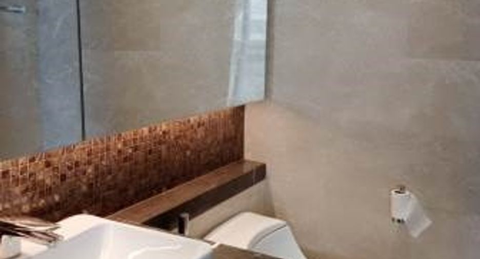 Wohnung zur Miete und zum Kauf mit 2 Zimmer in Pathum Wan, Bangkok