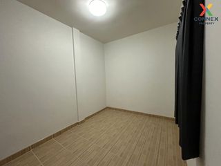 For sale 3 bed townhouse in Mueang Samut Sakhon, Samut Sakhon