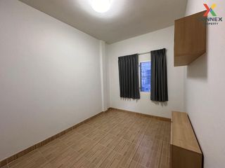 For sale 3 bed townhouse in Mueang Samut Sakhon, Samut Sakhon