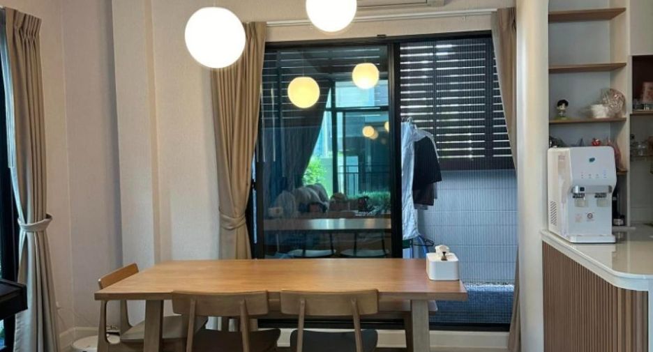 For sale 4 bed house in Pak Kret, Nonthaburi