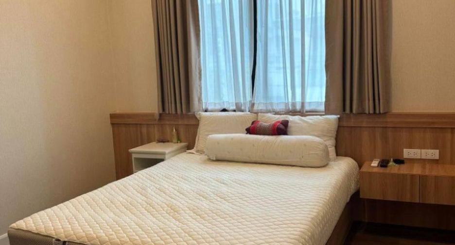 For sale 4 bed house in Pak Kret, Nonthaburi