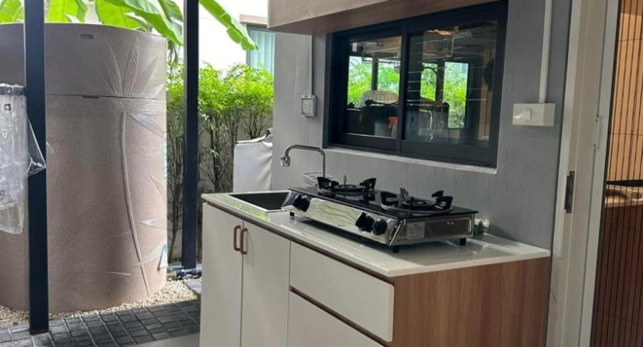 For sale 4 bed house in Pak Kret, Nonthaburi