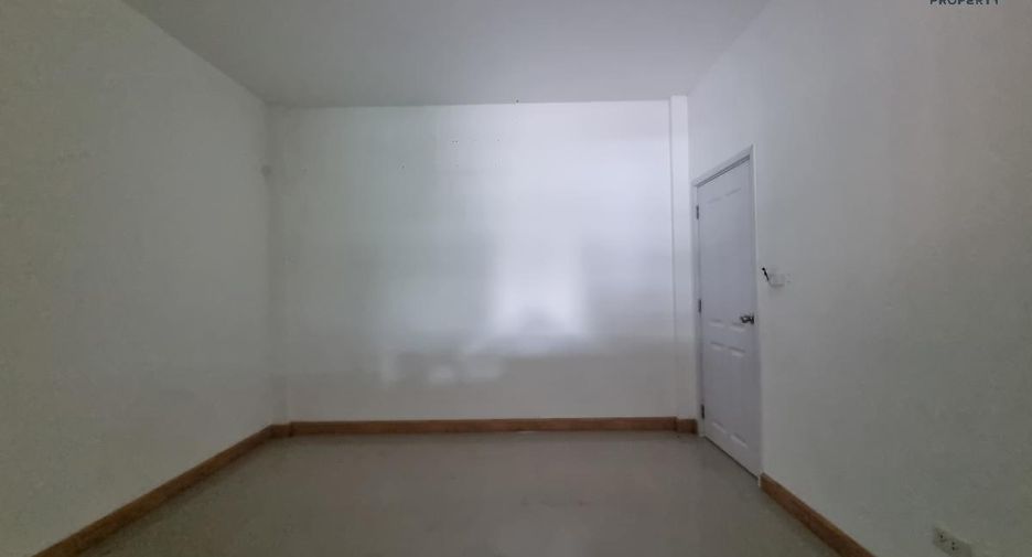 For sale 3 bed house in Mueang Chachoengsao, Chachoengsao