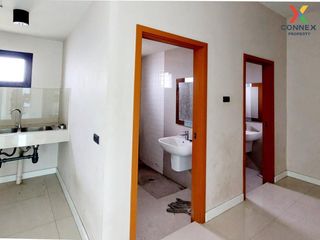 For sale 1 Beds townhouse in Lam Luk Ka, Pathum Thani