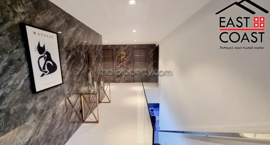 出售 6 卧室 独立屋 在 Bang Lamung, Chon Buri