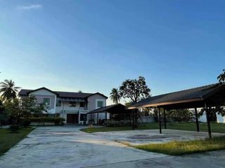 For sale warehouse in Bang Lamung, Chonburi