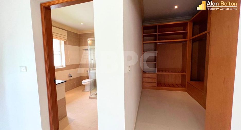 Haus zur Miete und zum Kauf mit 4 Zimmer in Bang Lamung, Chonburi