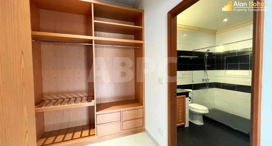 Haus zur Miete und zum Kauf mit 4 Zimmer in Bang Lamung, Chonburi