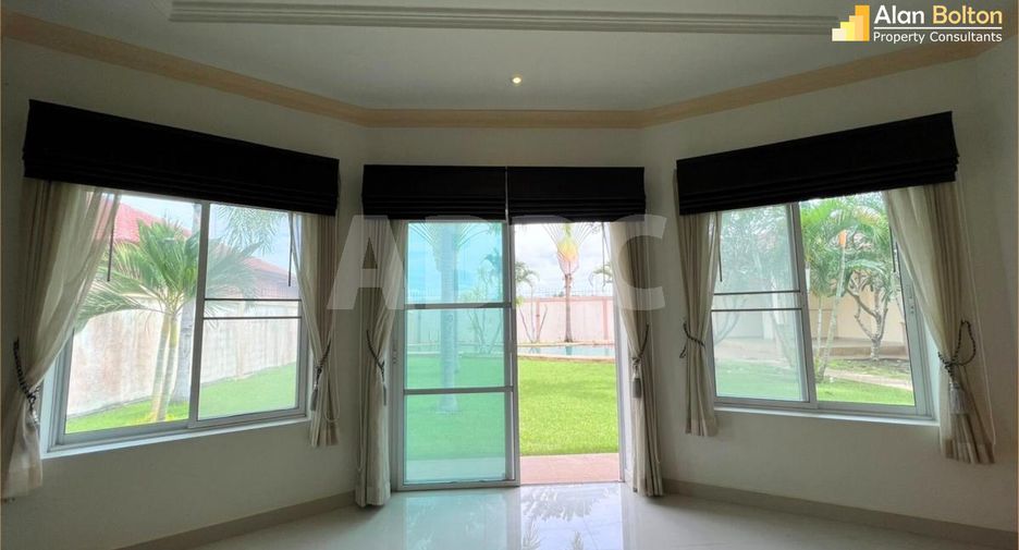 Haus zur Miete und zum Kauf mit 4 Zimmer in Bang Lamung, Chonburi