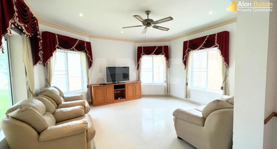 Haus zur Miete und zum Kauf mit 4 Zimmer in Bang Lamung, Chonburi