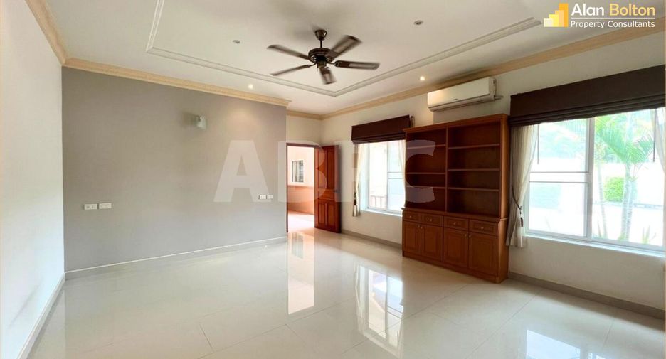 Haus zur Miete und zum Kauf mit 4 Zimmer in Bang Lamung, Chonburi