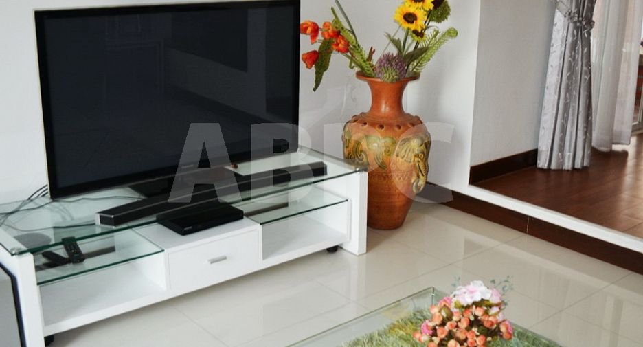 Haus zum Kauf mit 3 Zimmer in Sattahip, Chonburi