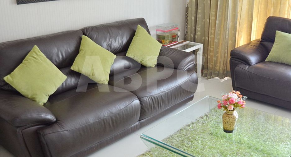 Haus zum Kauf mit 3 Zimmer in Sattahip, Chonburi