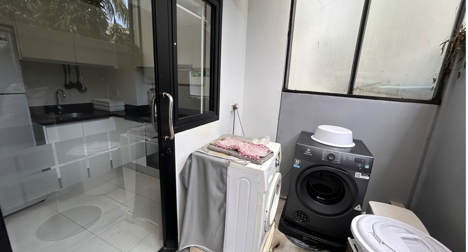 For rent 3 bed townhouse in Thalang, Phuket