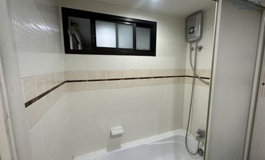 For rent 1 bed condo in Phaya Thai, Bangkok