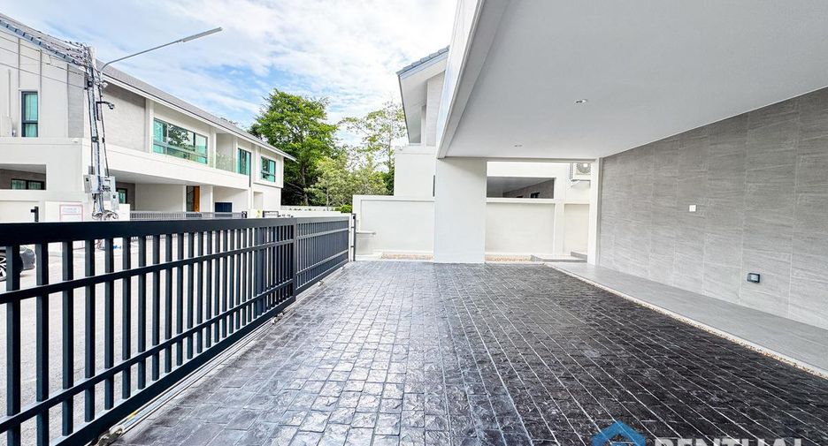 For sale 4 bedrooms villa in Bang Lamung, Chonburi