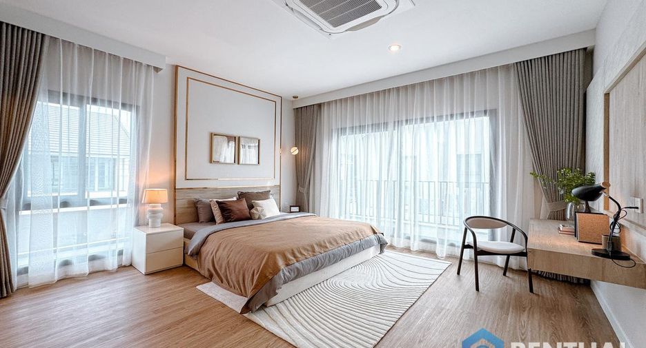 For sale 4 bedrooms villa in Bang Lamung, Chonburi