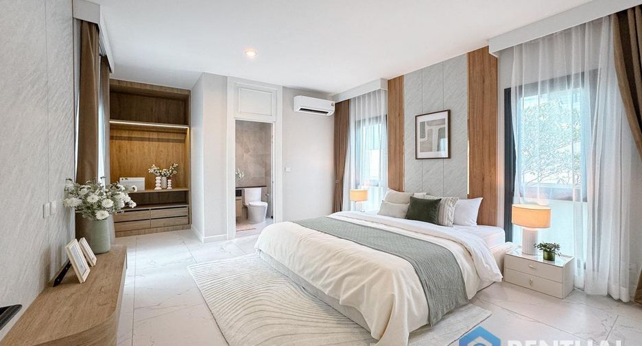 For sale 4 bedrooms villa in Bang Lamung, Chonburi