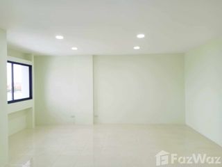 For sale 2 Beds condo in Lat Phrao, Bangkok