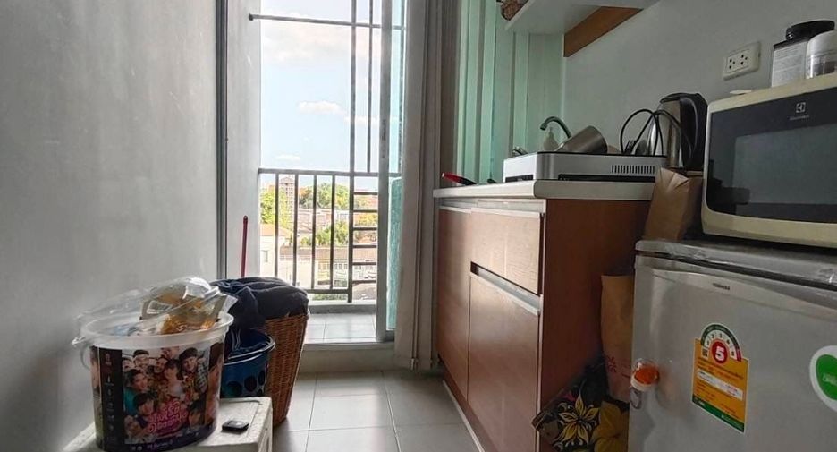 For sale 1 Beds condo in Lat Phrao, Bangkok