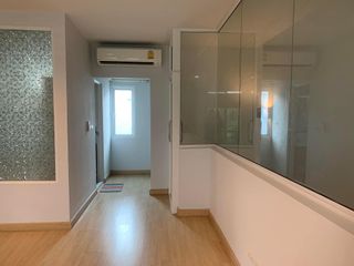 For sale 3 bed townhouse in Lat Phrao, Bangkok