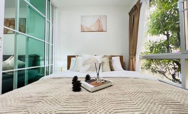 For sale 1 bed condo in Wang Thonglang, Bangkok