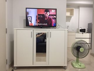 For sale 1 bed condo in Mueang Samut Prakan, Samut Prakan