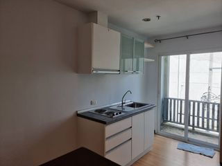 For sale studio condo in Huai Khwang, Bangkok