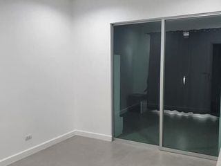 For sale 1 Beds condo in Lat Krabang, Bangkok