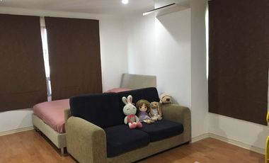For sale studio condo in Huai Khwang, Bangkok