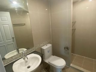 For sale 1 bed condo in Wang Thonglang, Bangkok