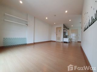 For sale 1 bed condo in Wang Thonglang, Bangkok