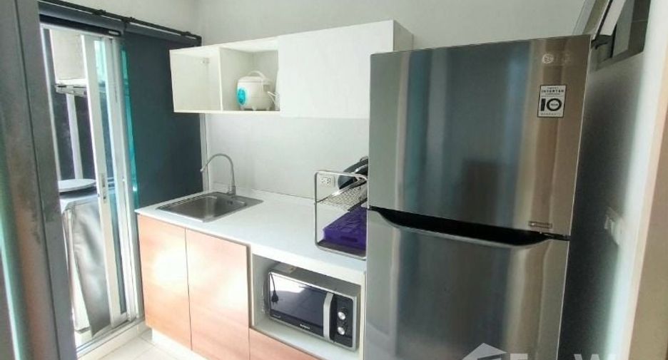 For sale 1 bed condo in Lat Krabang, Bangkok