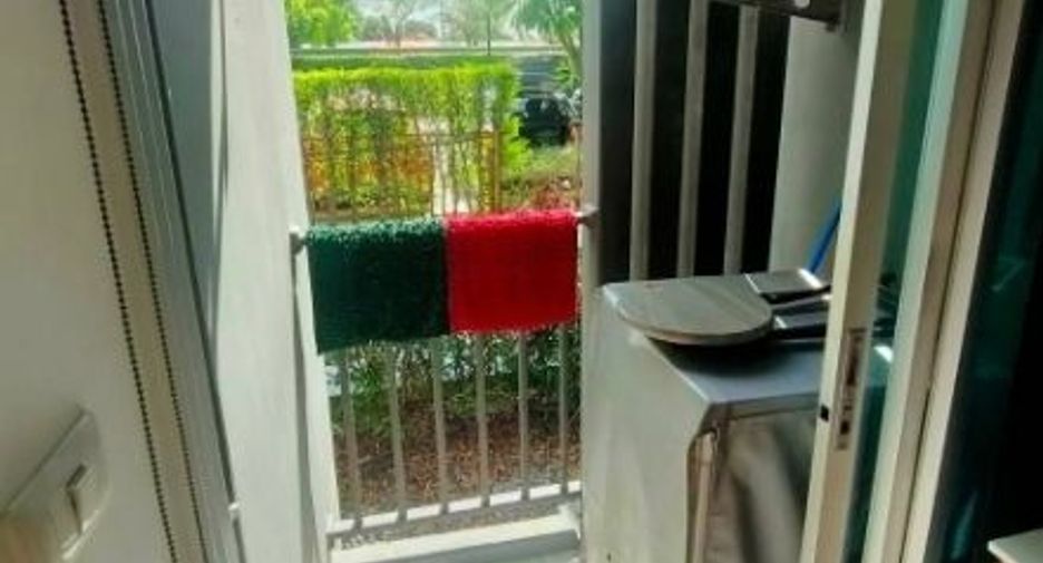 For sale 1 bed condo in Lat Krabang, Bangkok