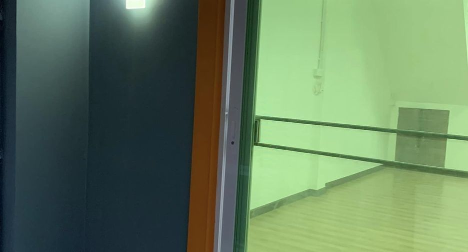 For sale 1 bed townhouse in Bang Sue, Bangkok