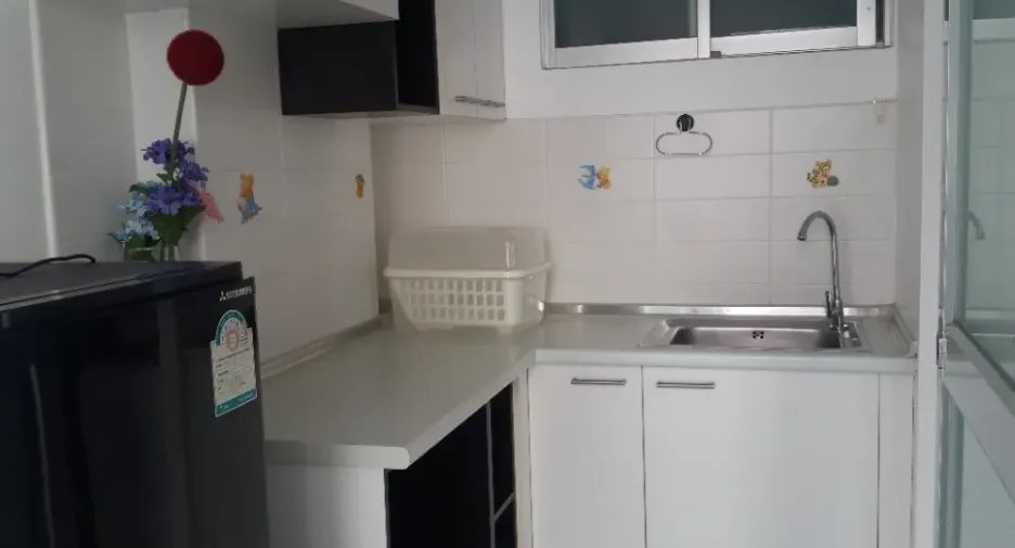 For sale 1 bed condo in Huai Khwang, Bangkok