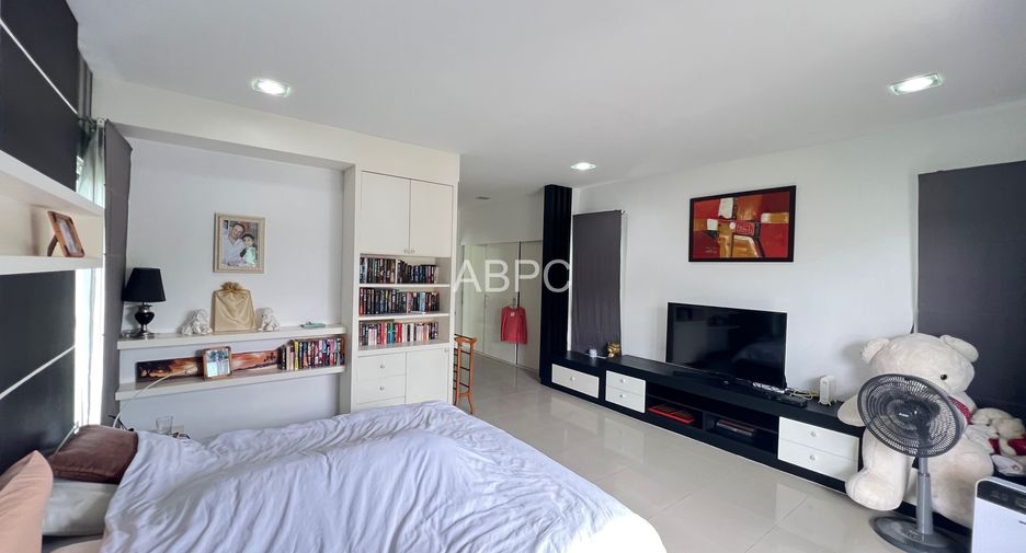 出售 5 卧室 独立屋 在 Mueang Rayong, Rayong