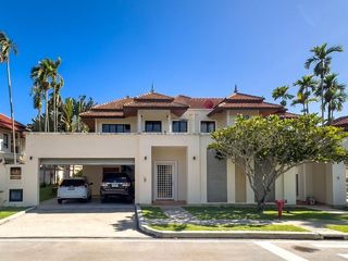 For rent 4 bed villa in Thalang, Phuket