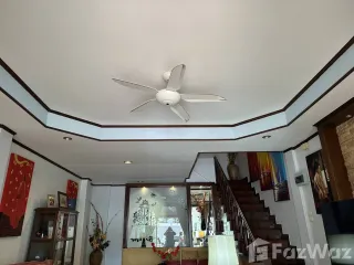 For sale 3 bed townhouse in Bang Lamung, Chonburi